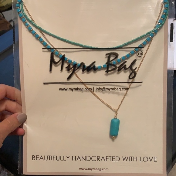 Shades of turquoise triple strand necklace, new - Picture 7 of 7